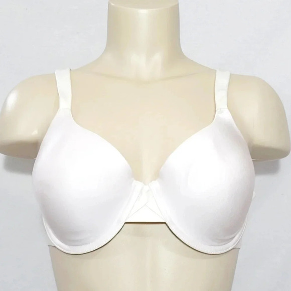 38C Hanes HC11 Criss Cross Lift Underwire Bra White  New with Tags  Give your lo - Picture 1 of 3